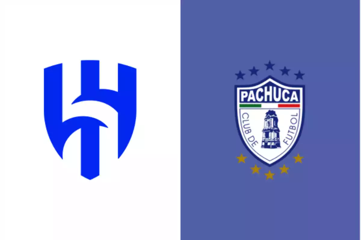 Dos escudos del Club Pachuca uno moderno en fondo blanco y otro tradicional en fondo azul Dos escudos del Club Pachuca uno moderno en fondo blanco y otro tradicional en fondo azul