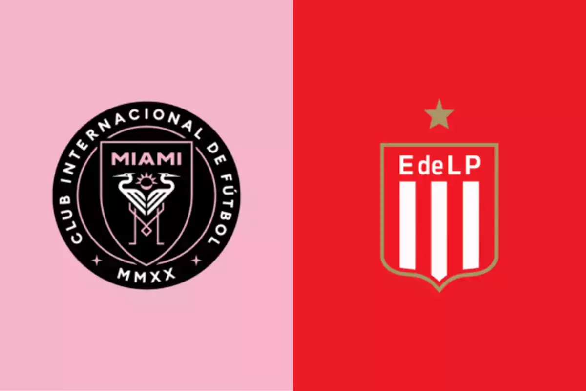 Escudos de los equipos Inter Miami y Estudiantes de La Plata sobre fondos rosa y rojo respectivamente