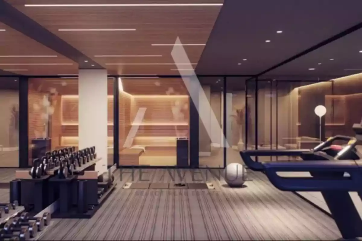 Gimnasio moderno con pesas, caminadora y una sala de sauna al fondo, iluminación cálida y diseño elegante Gimnasio moderno con pesas, caminadora y una sala de sauna al fondo, iluminación cálida y diseño elegante