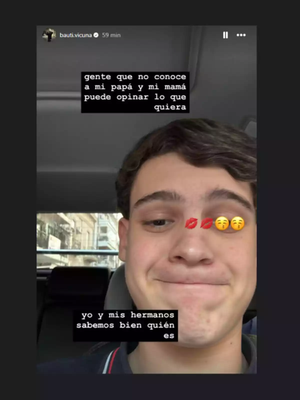 Selfie of a young man inside a car with kiss and smiley face stickers on his face, accompanied by texts in which he expresses that only he and his siblings truly know their parents. Selfie of a young man inside a car with kiss and smiley face stickers on his face, accompanied by texts in which he expresses that only he and his siblings truly know their parents.