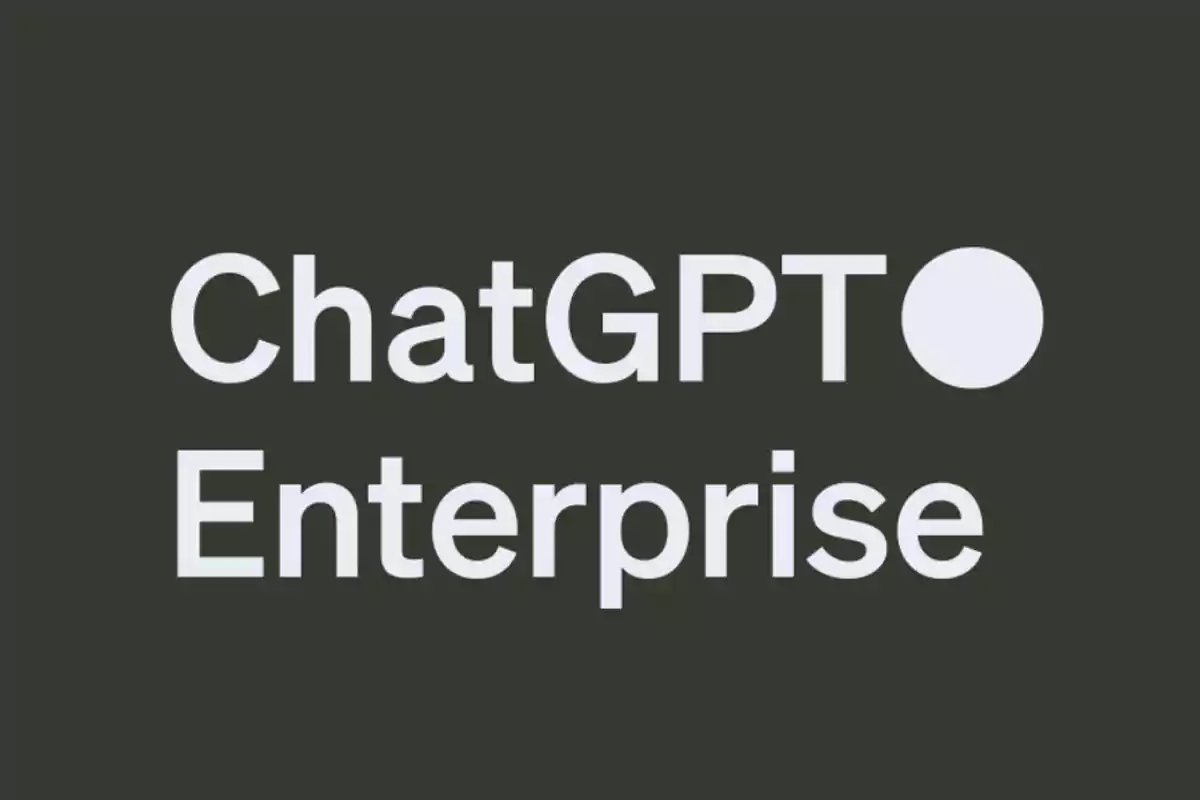Texto ChatGPT Enterprise en letras grandes y color claro sobre un fondo oscuro