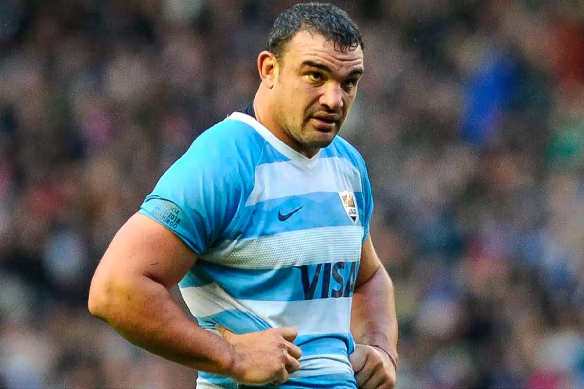 Rugby player wearing Argentina's light blue and white jersey in a stadium