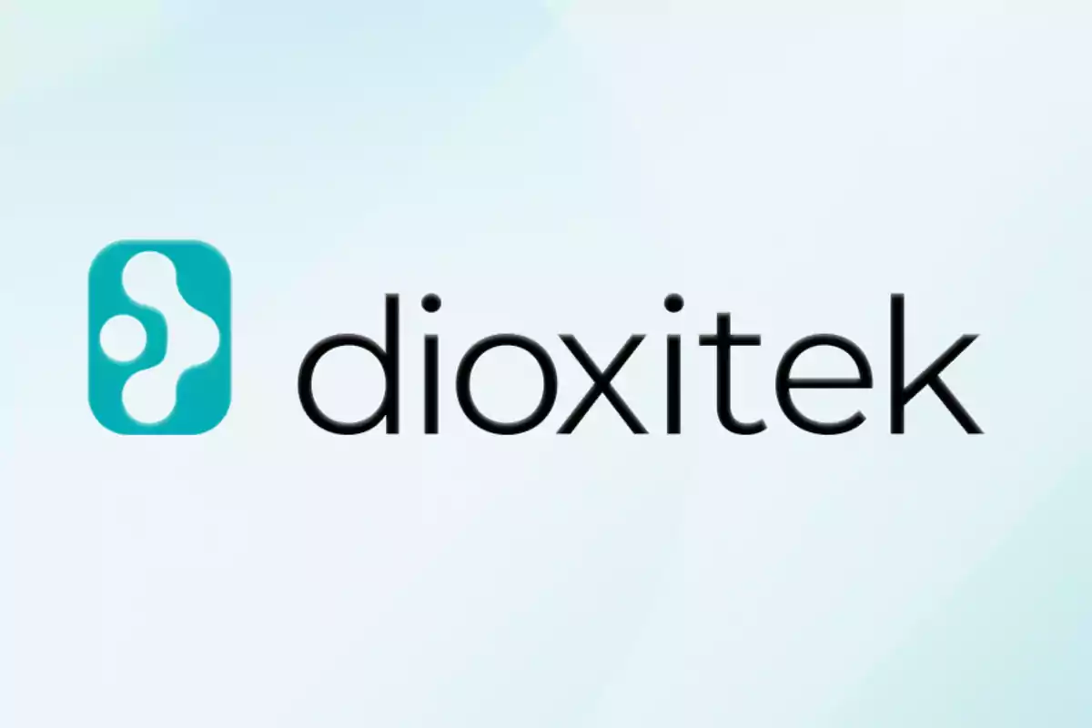 Logo de la empresa Dioxitek con fondo claro Logo de la empresa Dioxitek con fondo claro