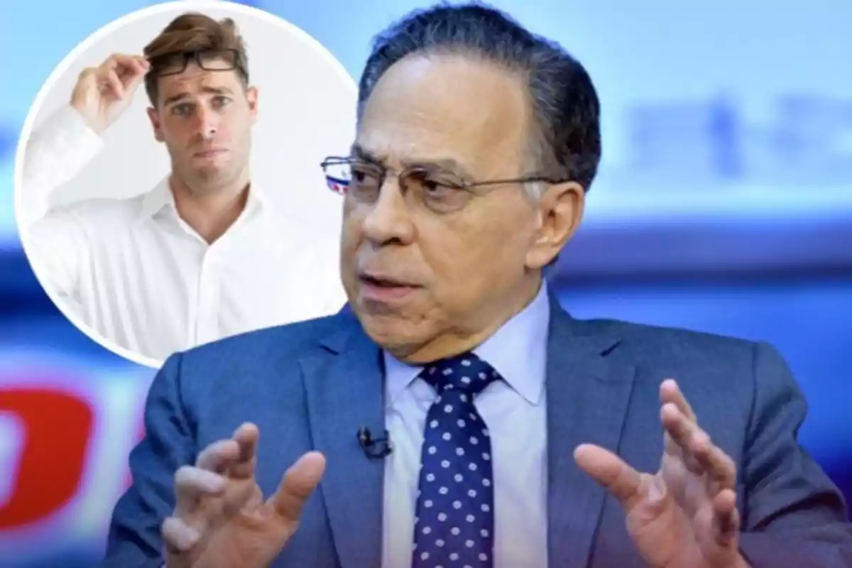 Hombre de traje azul hablando con gestos mientras al fondo aparece la imagen de un hombre joven con camisa blanca levantándose las gafas y expresión de duda Hombre de traje azul hablando con gestos mientras al fondo aparece la imagen de un hombre joven con camisa blanca levantándose las gafas y expresión de duda