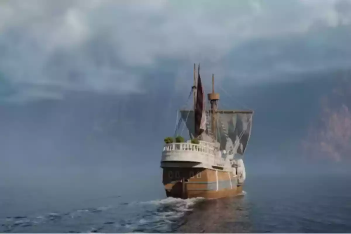Un barco de vela navega por el mar bajo un cielo nublado y montañas al fondo