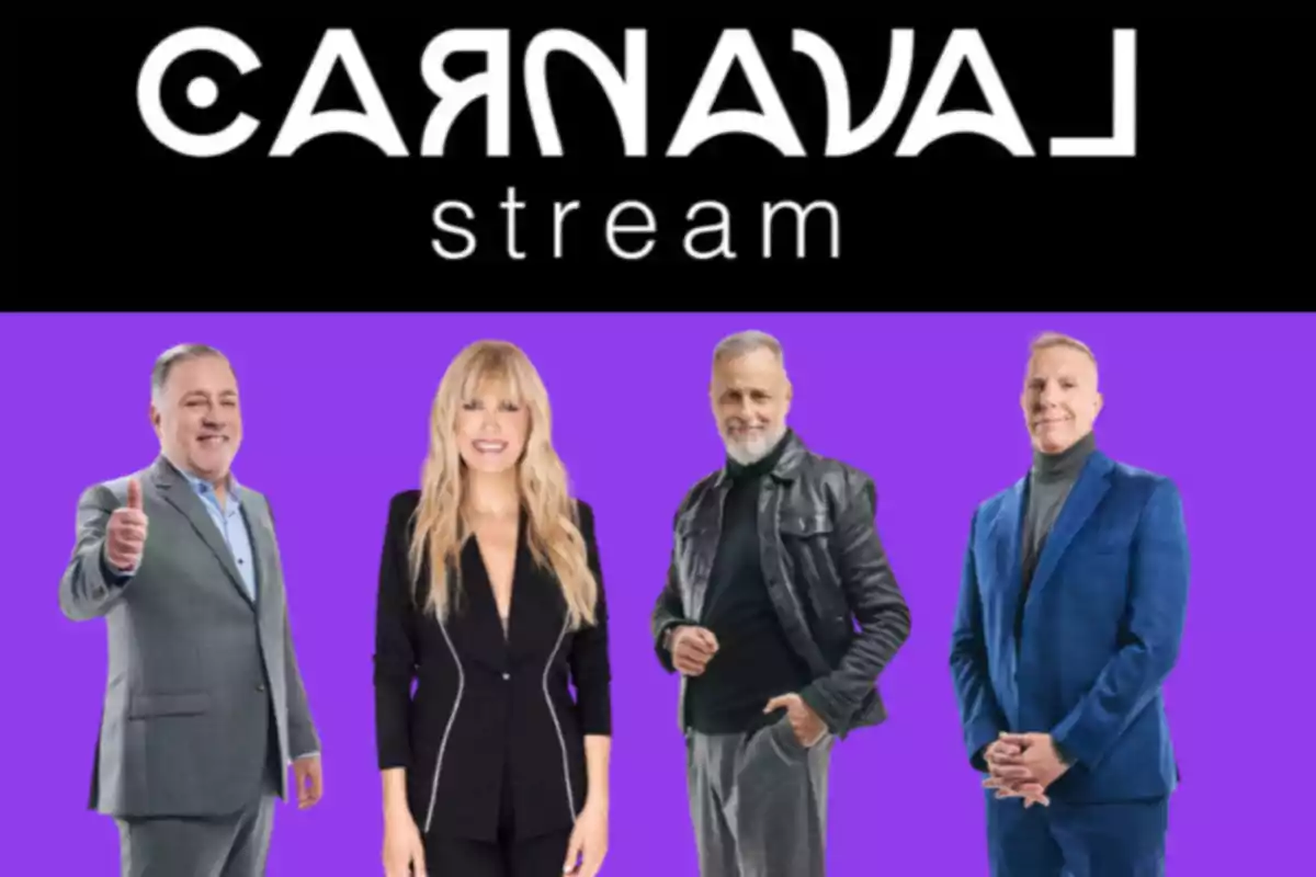 Cuatro personas posan frente a un fondo morado con el texto Carnaval Stream en la parte superior Cuatro personas posan frente a un fondo morado con el texto Carnaval Stream en la parte superior