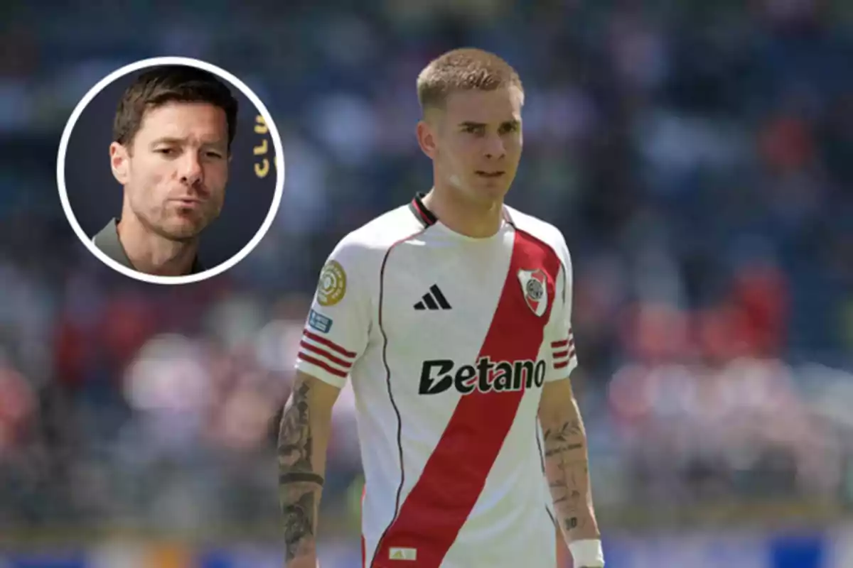 River Plate player on the field with a box showing a man's face in the background