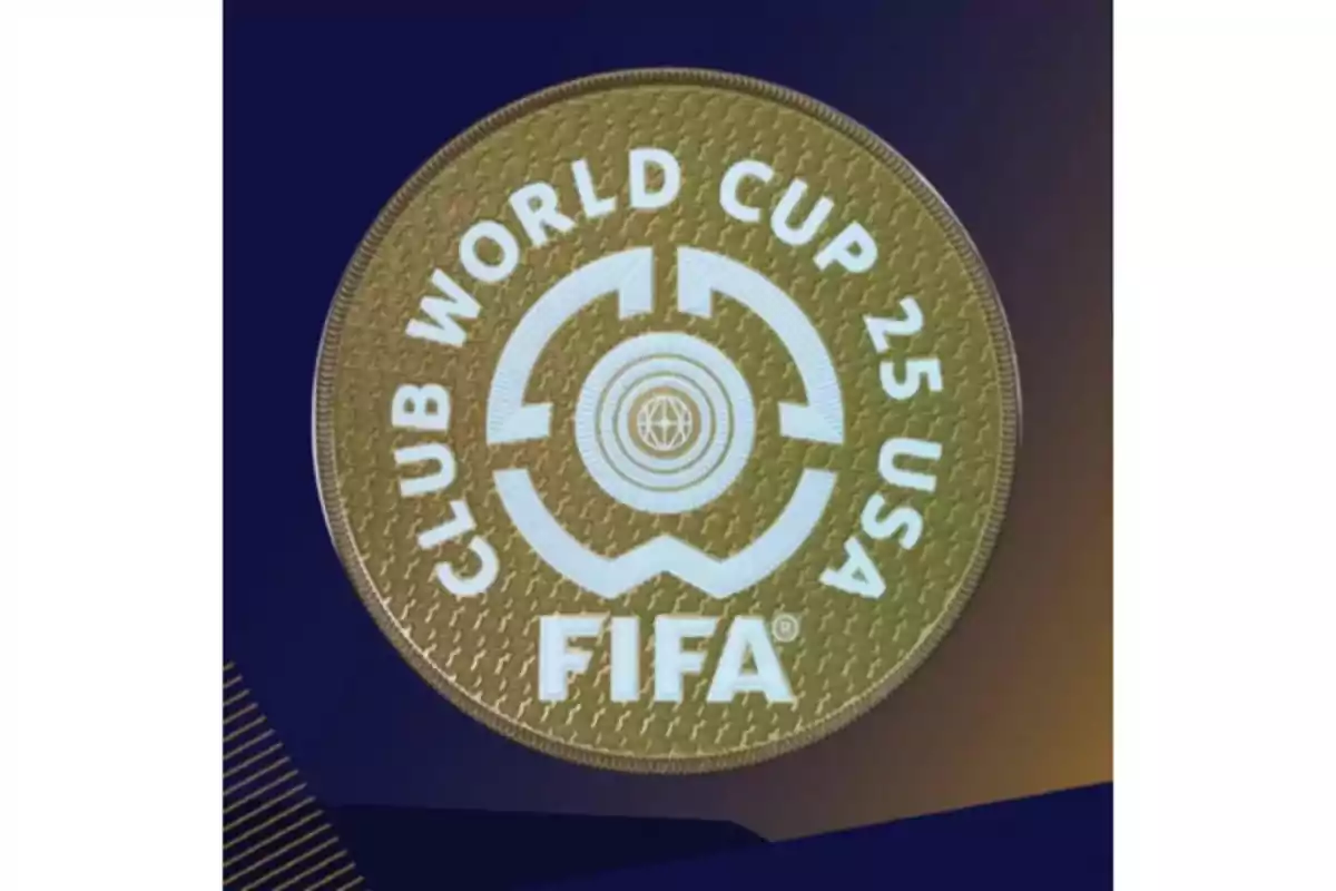 Golden emblem of the 2025 Club World Cup in the United States with the FIFA logo in the center. Golden emblem of the 2025 Club World Cup in the United States with the FIFA logo in the center.