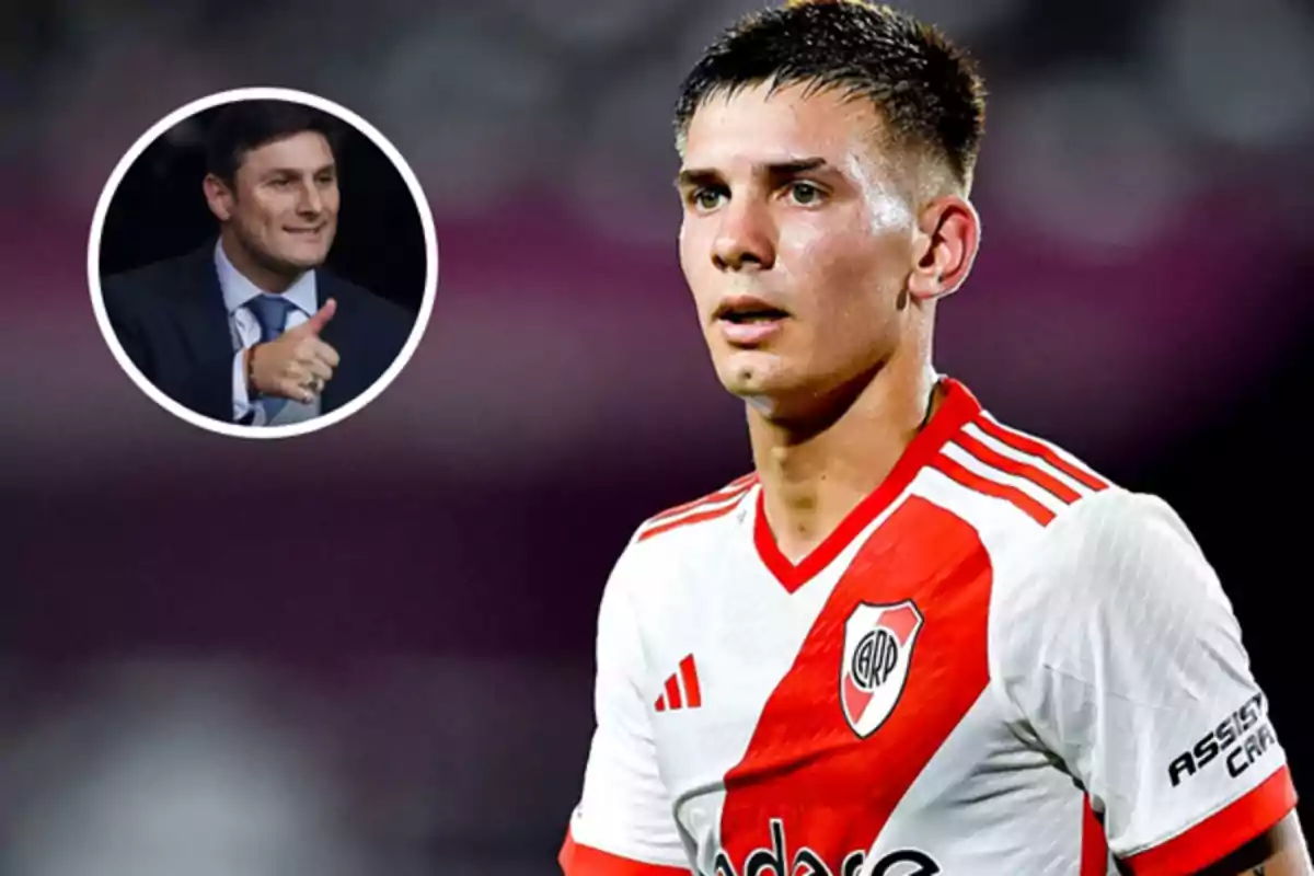 Un jugador de fútbol con la camiseta de River Plate aparece en primer plano, mientras que en un recuadro se muestra a un hombre con traje haciendo un gesto de aprobación con el pulgar.