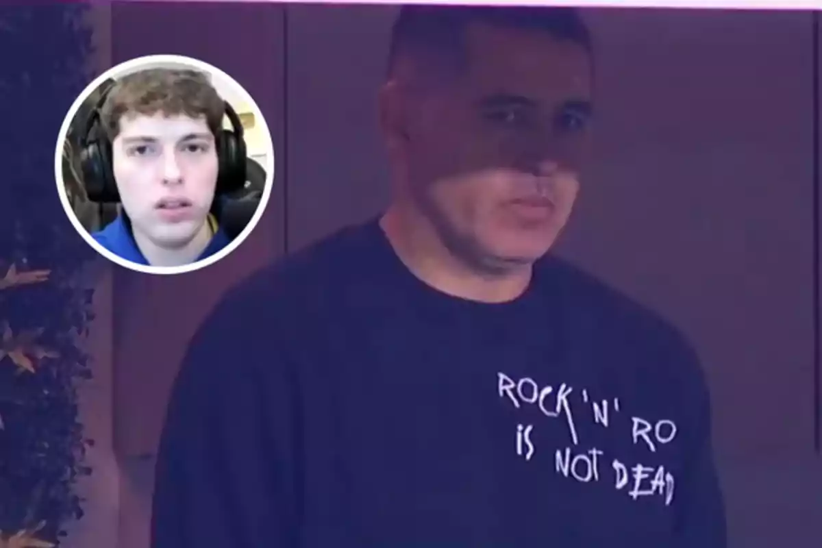 Un hombre con una camiseta que dice "Rock 'n' Ro is not dead" está en un entorno oscuro, mientras que en un recuadro se ve a otra persona con auriculares.