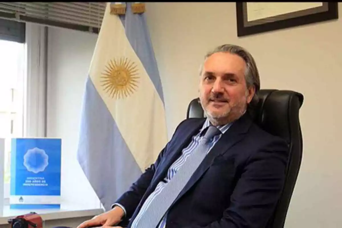 noticiaspuertosantacruz.com.ar - Imagen extraida de: https://derechadiario.com.ar/politica/gobierno-nombra-alejandro-alonso-sainz-como-embajador-argentina-espana