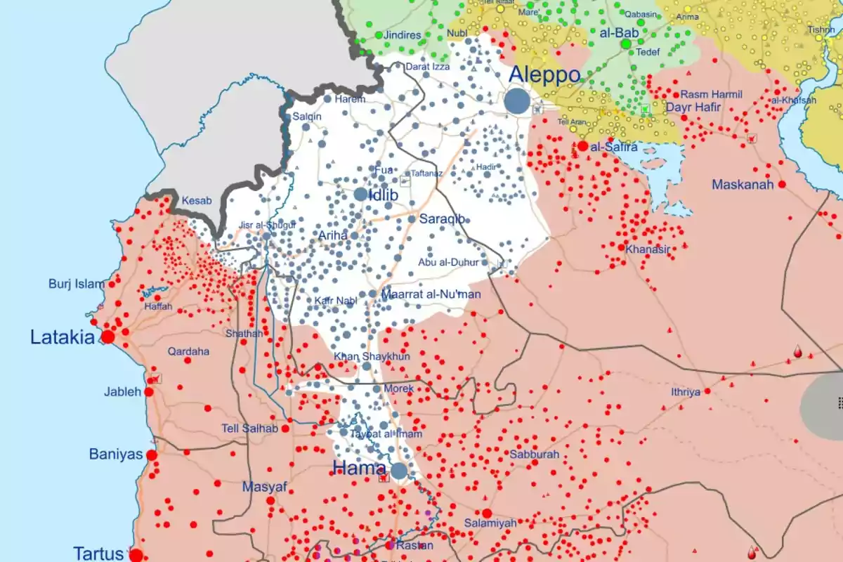 Mapa de Siria que muestra las regiones de Latakia, Idlib, Hama y Aleppo con puntos de diferentes colores indicando áreas de control y actividad.