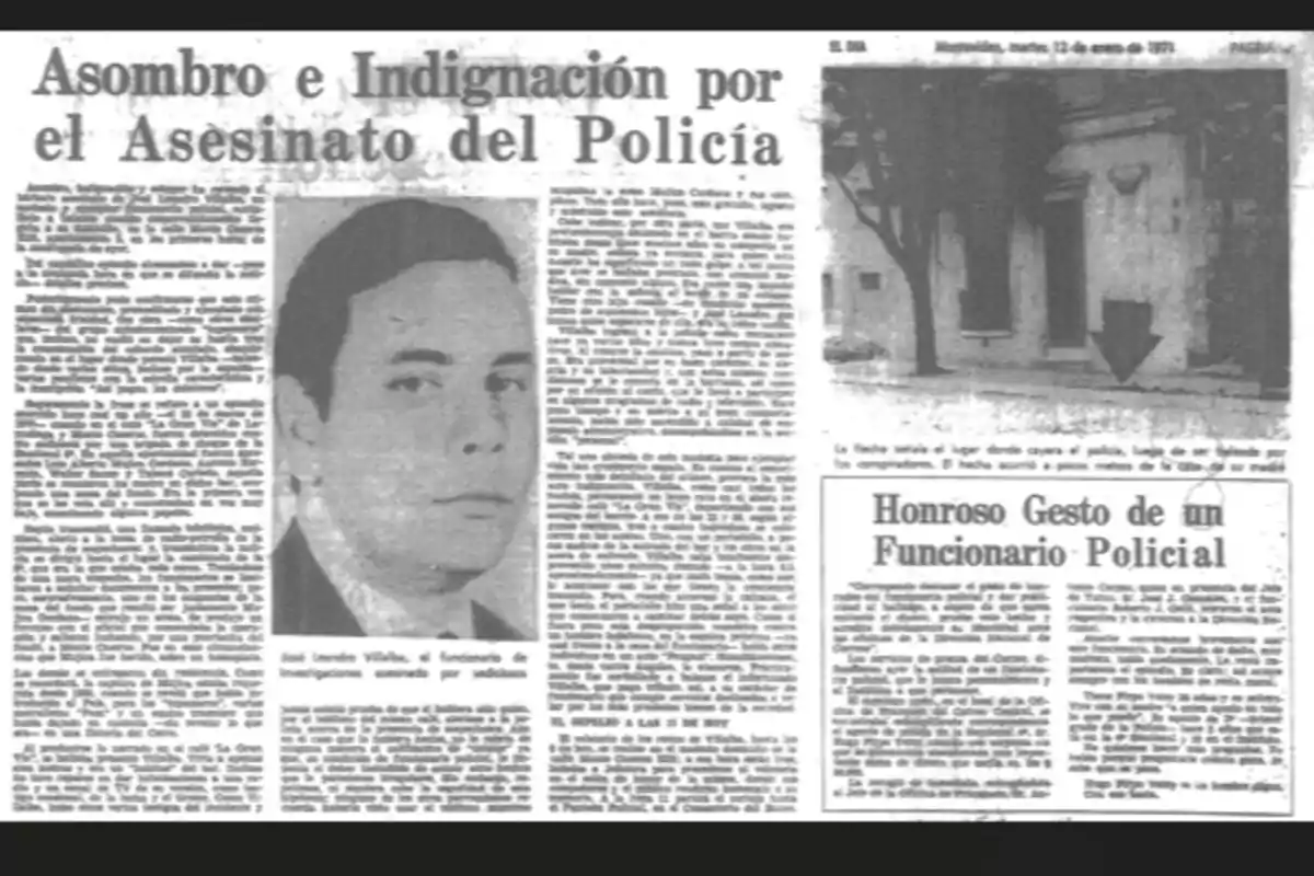 Una página de periódico en blanco y negro con el titular Una página de periódico en blanco y negro con el titular