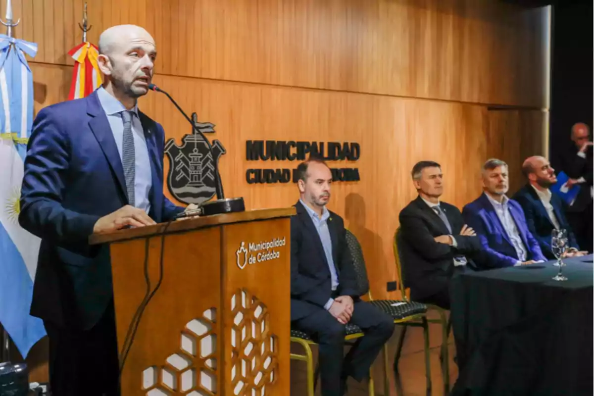 Franco Mogetta durante el lanzamiento de la SUBE en Córdoba