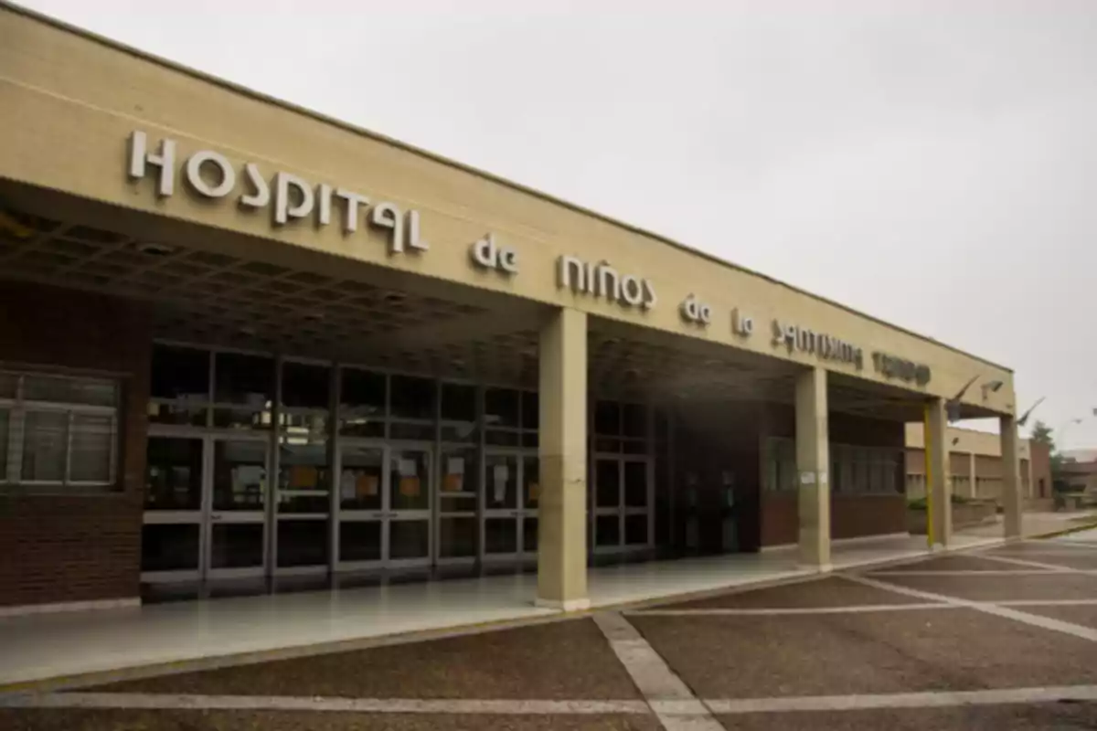 El delincuente de 14 años herido fue internado en grave estado en terapia intensiva del Hospital de Niños El delincuente de 14 años herido fue internado en grave estado en terapia intensiva del Hospital de Niños