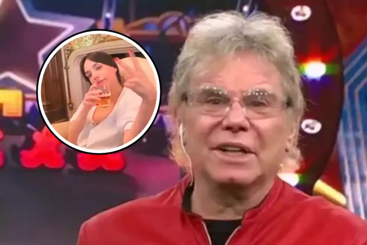 Un hombre con gafas y chaqueta roja aparece en un programa de televisión, mientras que en un recuadro se ve a una mujer con una bebida en la mano haciendo un gesto con los dedos.