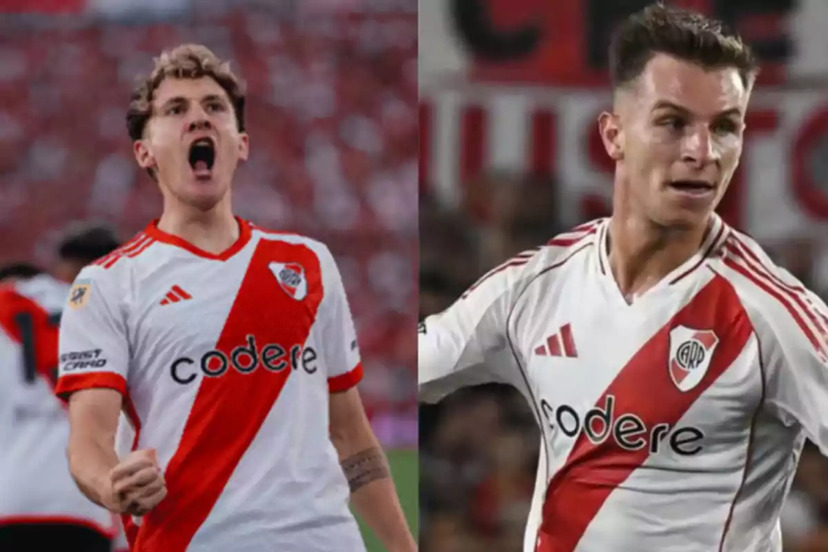 Dos jugadores de fútbol con camisetas de River Plate celebrando en el campo.