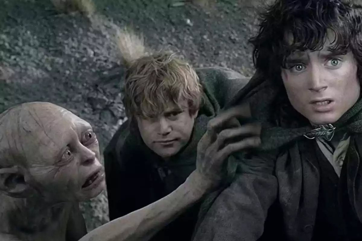 Three characters from The Lord of the Rings in a tense scene in a rocky landscape Three characters from The Lord of the Rings in a tense scene in a rocky landscape