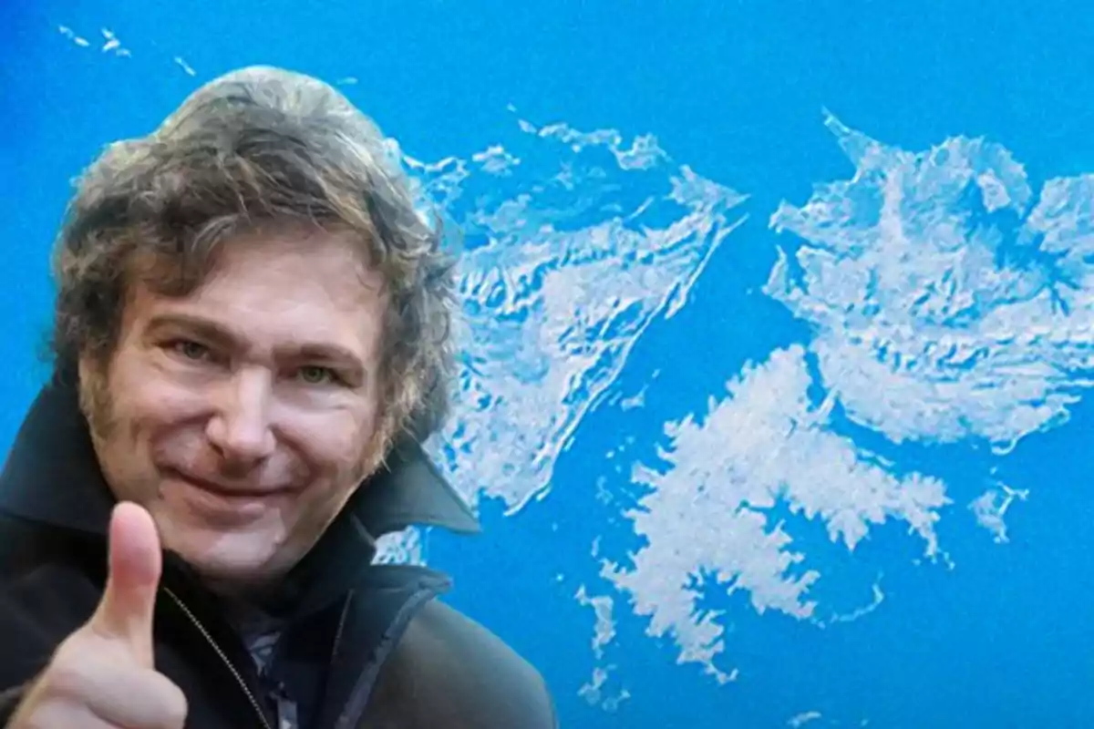 Hombre con el pulgar levantado frente a un mapa de las Islas Malvinas