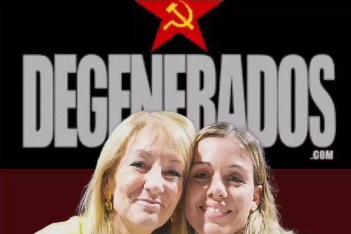 Dos personas sonrientes posan frente a un fondo negro con una estrella roja y un símbolo comunista encima de la palabra "DEGENERADOS".