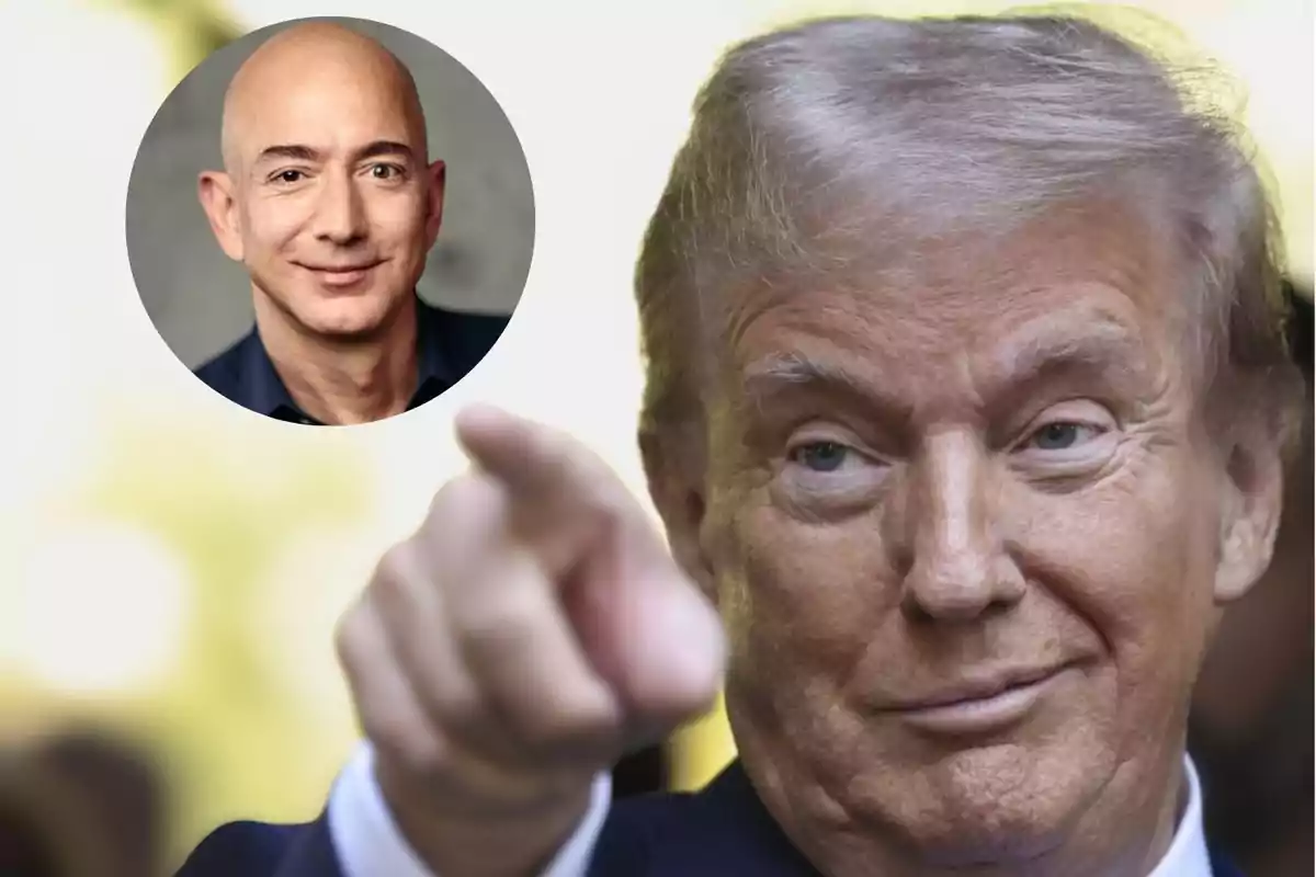 Donald Trump señalando a un recuadro con la imagen de Jeff Bezos, el cuál donará un millón de dólares para su asunción presidencial en 2025.