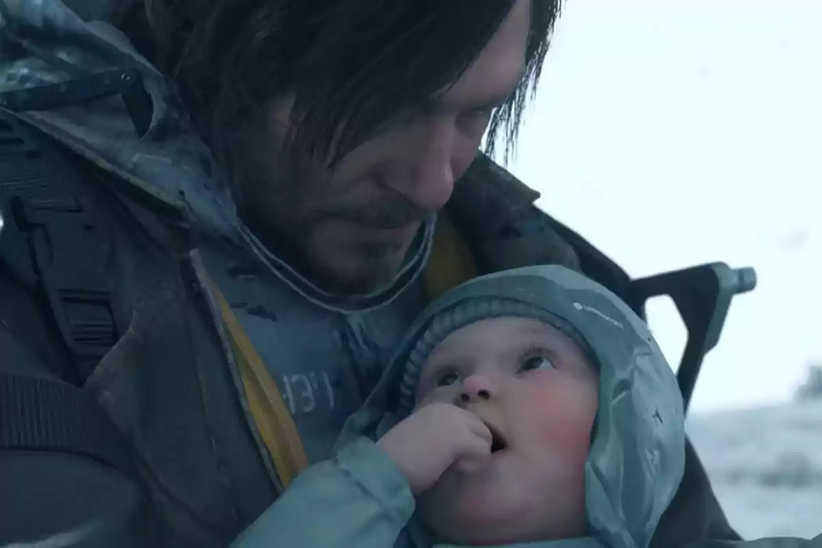 Un personaje de videojuego sostiene a un bebé en un entorno nevado.
