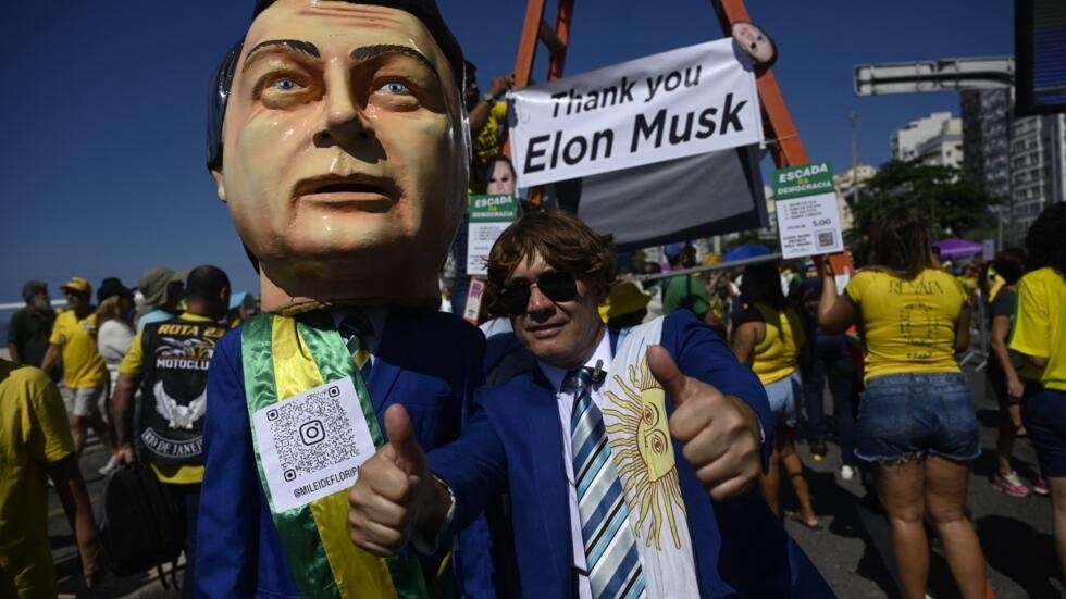 Masiva protesta en Brasil en contra de la censura de Lula: Bolsonaro habló ante millones y pidió un aplauso para Elon Musk