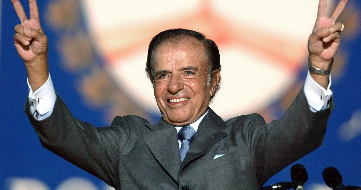 El día que Carlos Menem firmó la rebaja tributaria más grande de la  historia y subió la recaudación - La Derecha Diario