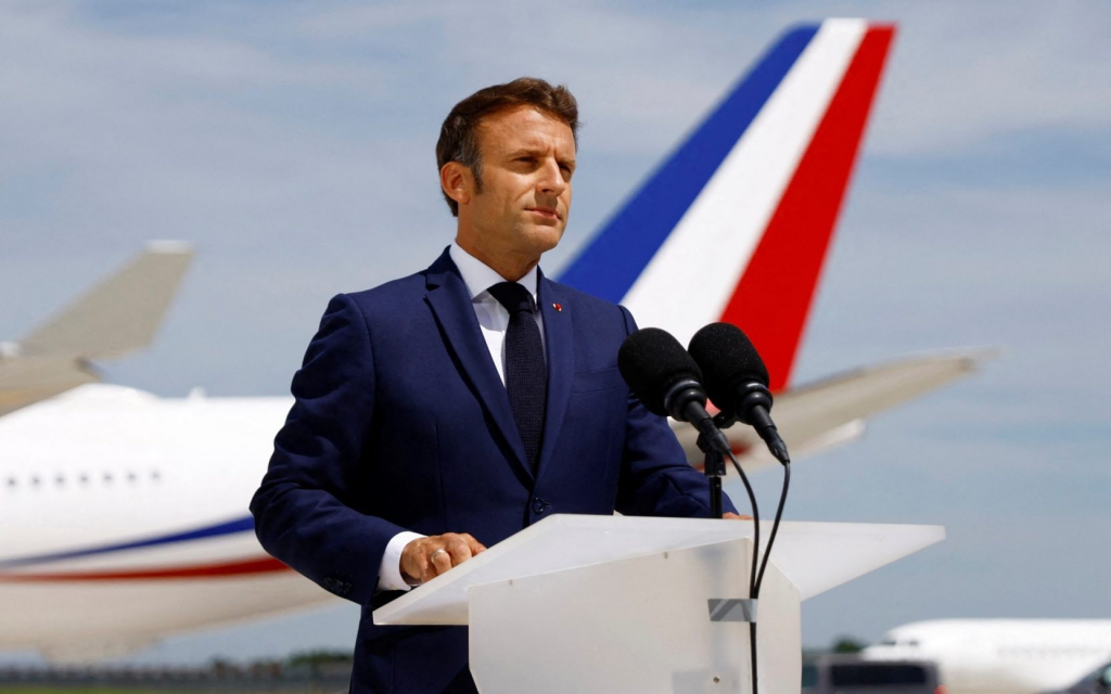 Desquiciado: Macron prohíbe por decreto todos los vuelos en tramos que se puedan hacer por tren para “cuidar el medio ambiente”