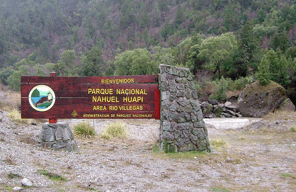 Milei restituyó a Parques Nacionales tierras que Alberto Fernández le había cedido a grupos mapuches